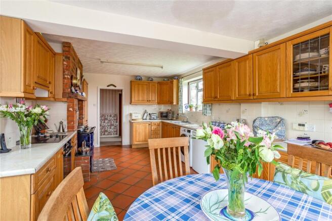 Kitchen/ Breakfast