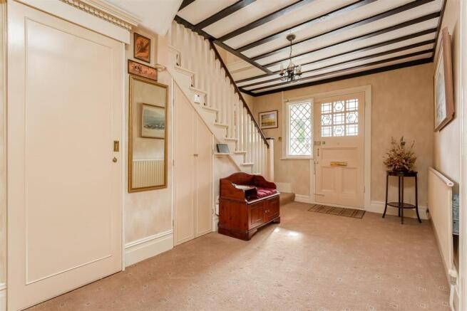 house-sailsbury-avenue-cheam-sutton-124.jpg