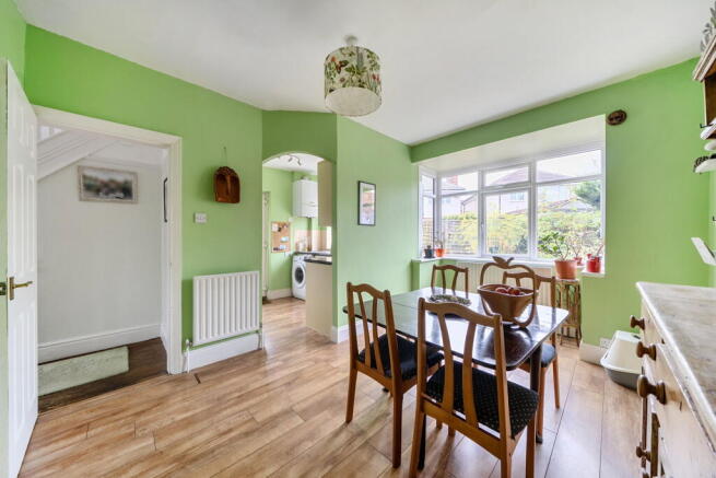 3 bed Semi-Detached for sale Image 5