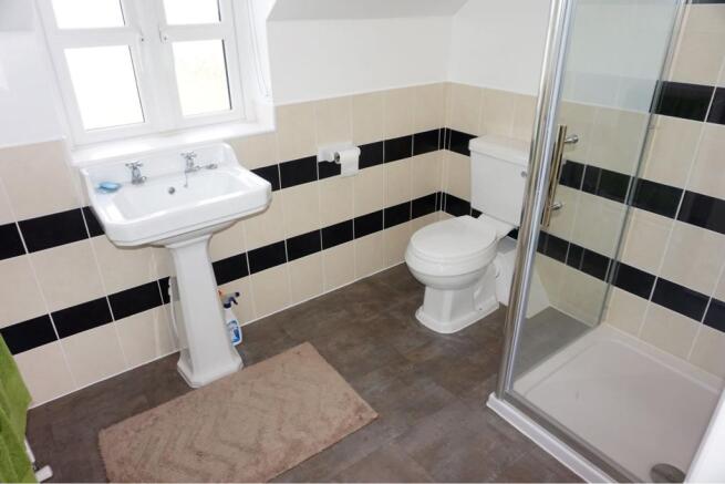 Master En-suite