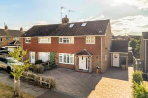 4, Gresham Place, Henfield BN5 9QJ