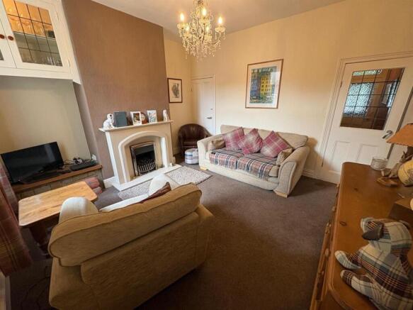 3 bed Terraced for sale Image 4
