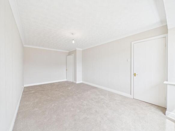 2 bed Semi-Detached for sale Image 6