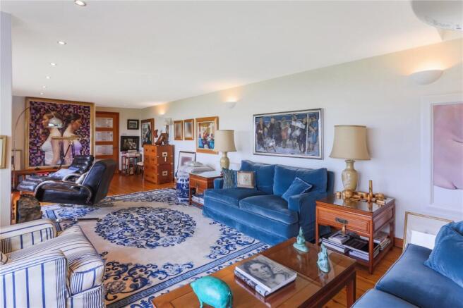 Family Room/Lounge