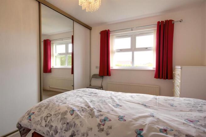 1 bed Apartment for sale Image 8