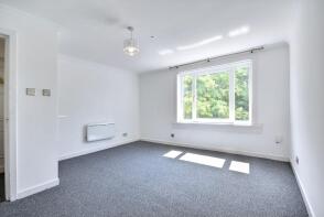 Flat Ground-1, 3, Carwood Street, Greenock PA15 2TL