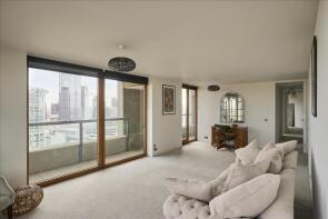 321, Cromwell Tower, Cromwell Place, Barbican, London EC2Y 8NB