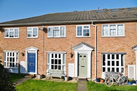 Queen Annes Close, Twickenham