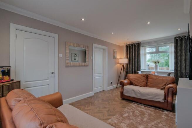 002-11 Dimsdale Crescent, Wishaw ML2 8DR.jpg