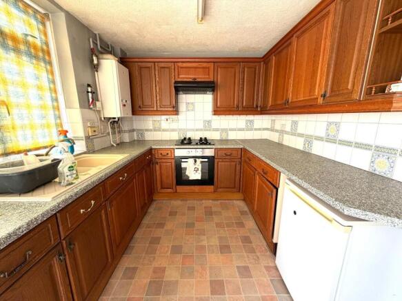 Kitchen.JPG