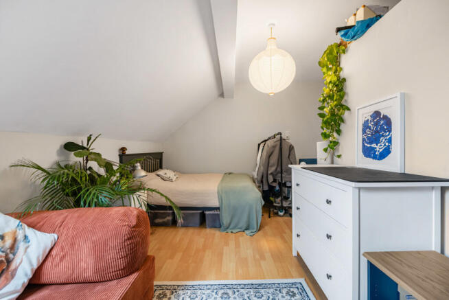 Studio Room