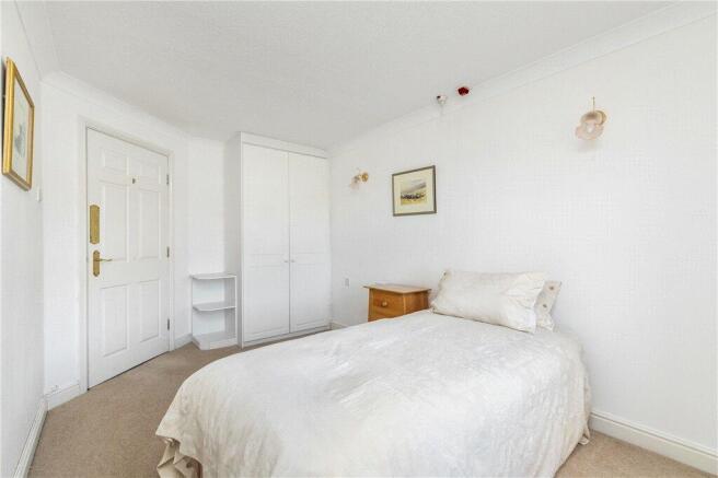 1 bed Apartment for sale Image 6