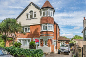 Flat E, 9, Hilly Fields Crescent, Ladywell, London SE4 1QA