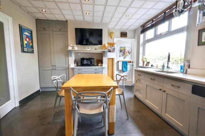 Breakfast Kitchen