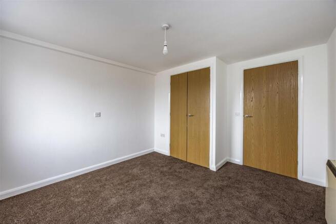Flat407SheridanCourt-3.jpg