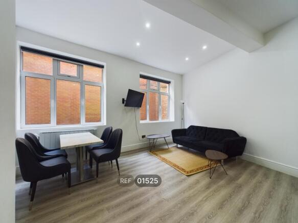 1 bed Apartment to rent Image 5