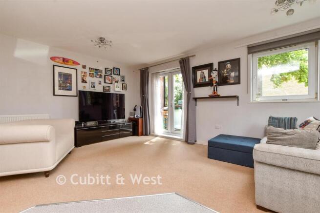 Kitchen / Living Room