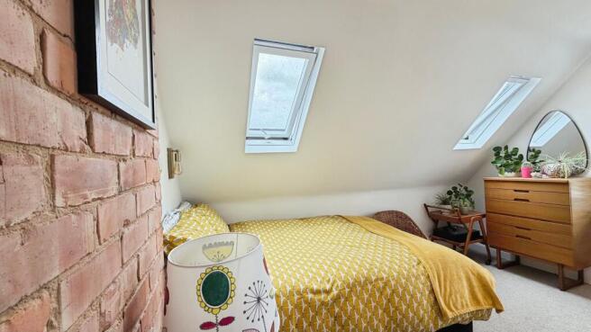 2 bed Detached for sale Image 11