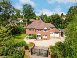 3a, Winchcombe Close, Fleet GU51 3RQ