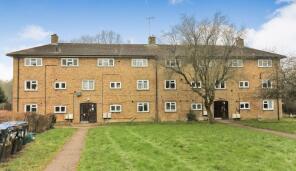114, Thistle Grove, Welwyn Garden City AL7 4AQ