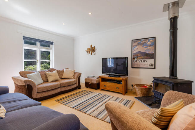 7 Coleridge House, Chillington photo 4
