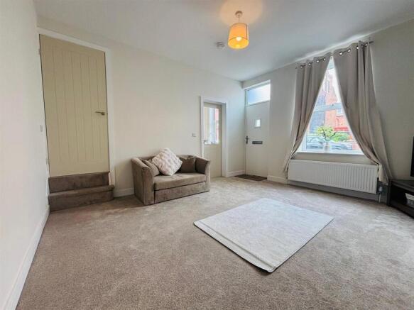 Living Room: