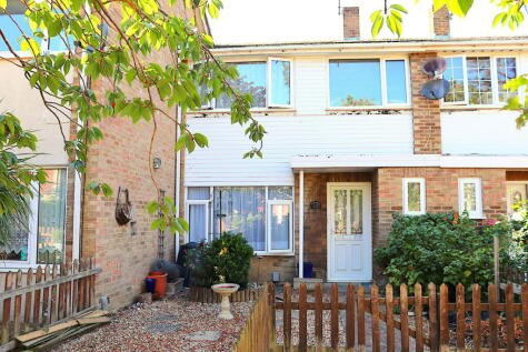 Rother Road, Farnborough, GU14