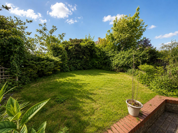 Lodge Road, Writtle, Chelmsford photo 4
