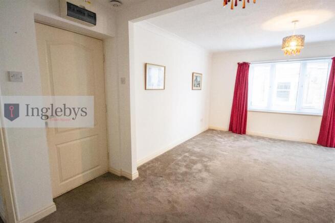 1 bed Apartment for sale Image 8
