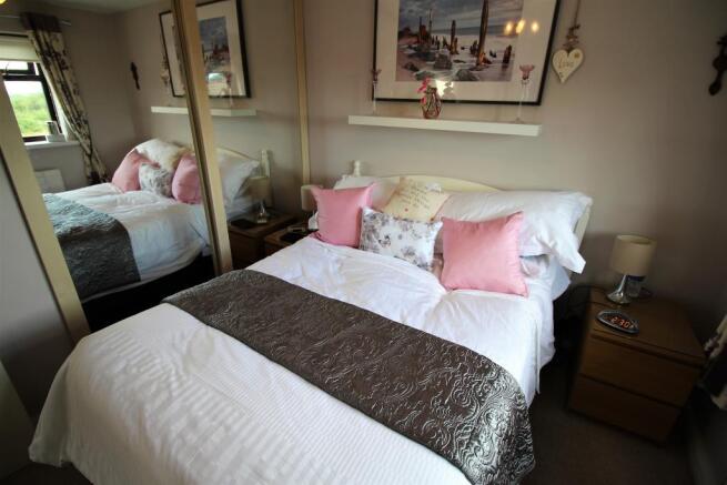 Bedroom 2 Aspect 2