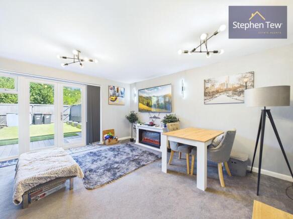 Living/Dining Room