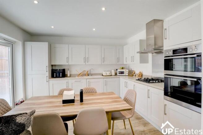 Kitchen/ Diner