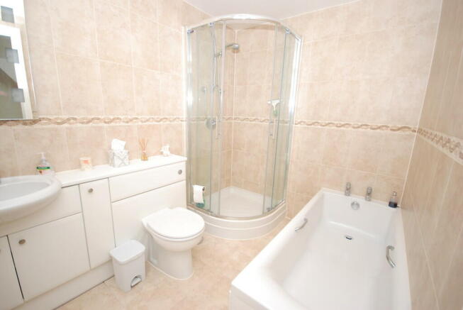 En Suite Bathroom