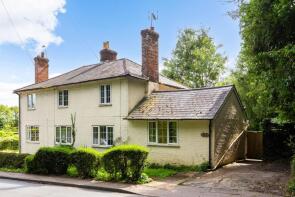 1, Walnut Tree Cottages, Brenchley Road, Matfield, Tonbridge TN12 7PW