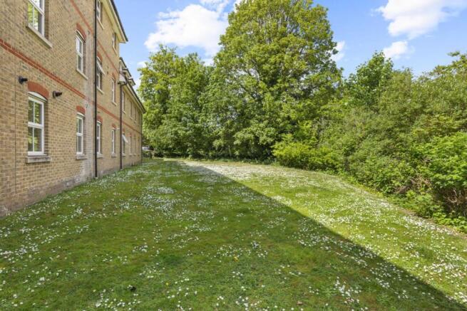 London Road, Sawbridgeworth, Hertfordshire, CM21 photo 4