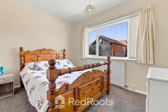 2 bed Detached Bungalow for sale Image 9