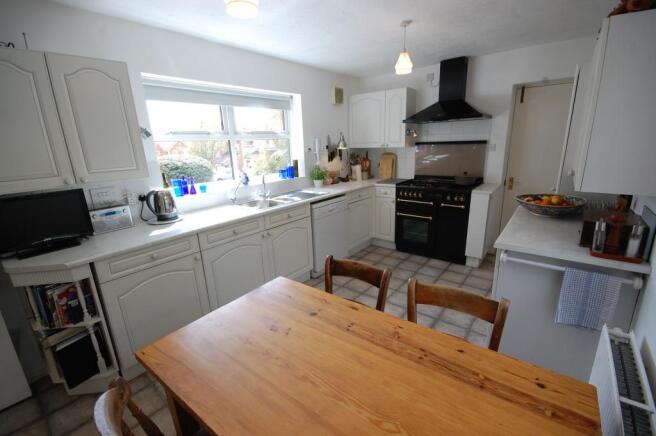 Kitchen/Breakfast