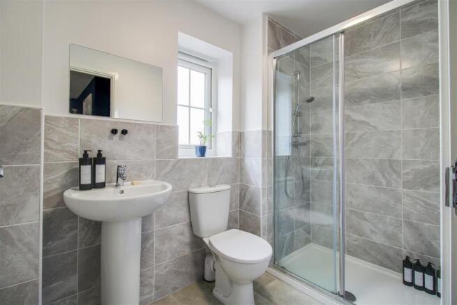 3 bed Semi-Detached for sale Image 7