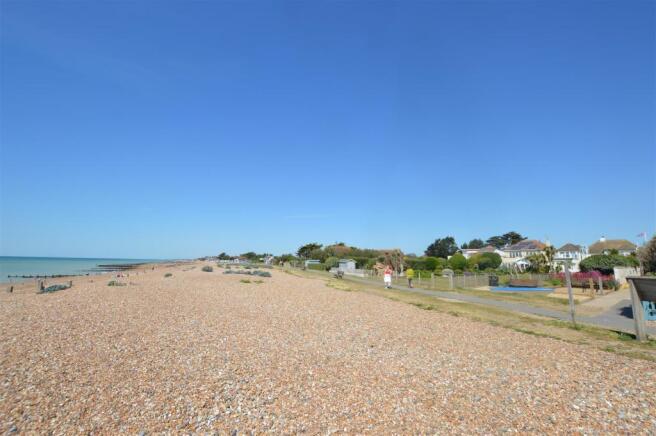 SOUTH FERRING BEACH & SURROUNDING AREA