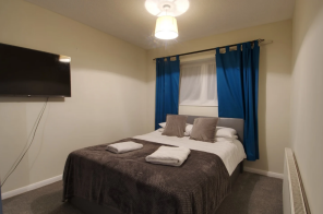 8, Alefounder Close, Colchester CO4 3UR