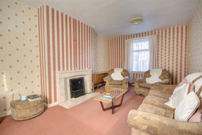 SITTING ROOM