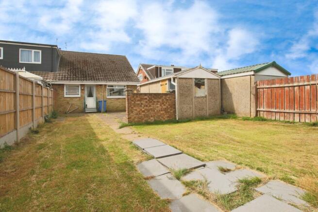 2 bed Semi-Detached Bungalow for sale Image 7