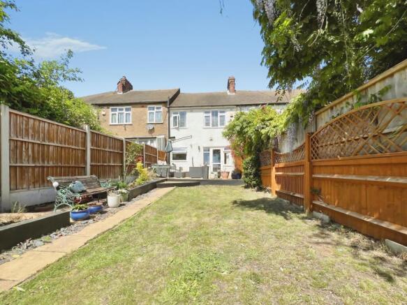 Lullingstone Avenue, Swanley, Kent, BR8 photo 4