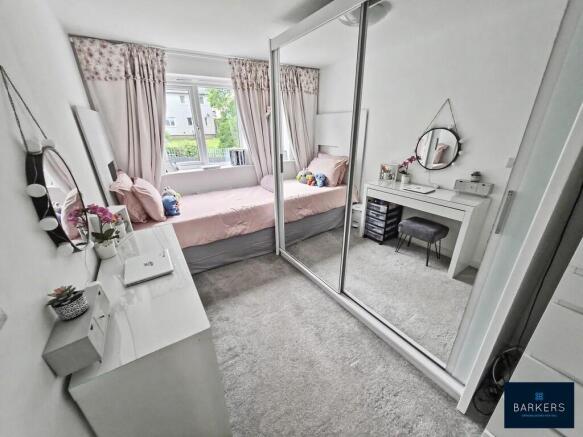 3 bed Semi-Detached for sale Image 12