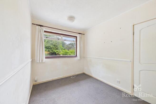 3 bed Semi-Detached to rent Image 6