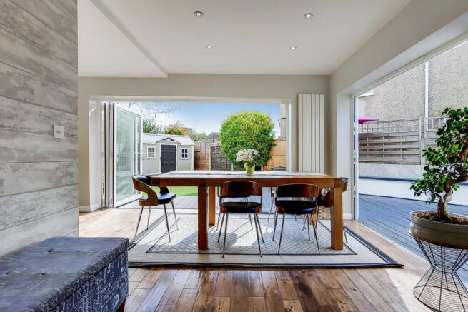 5_Kitchen-Reception-