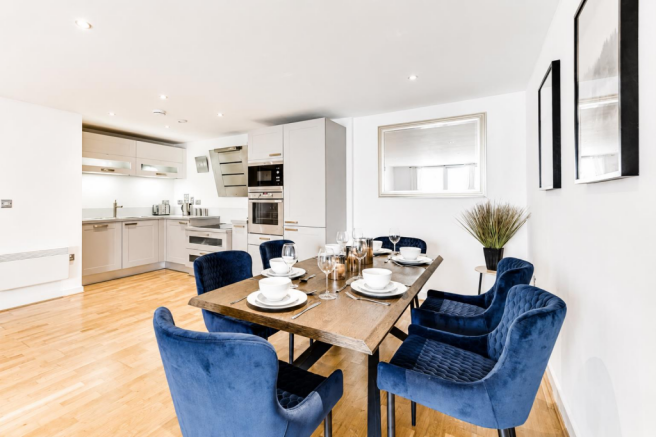 Kitchen / Dining Room