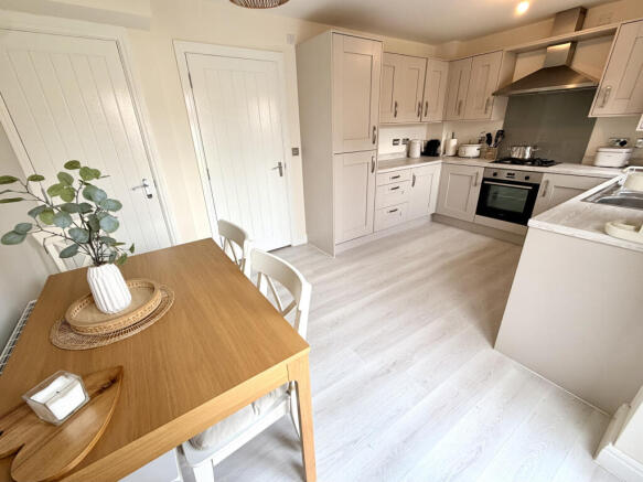Shetland Court,  Thornton, FY5 photo 4