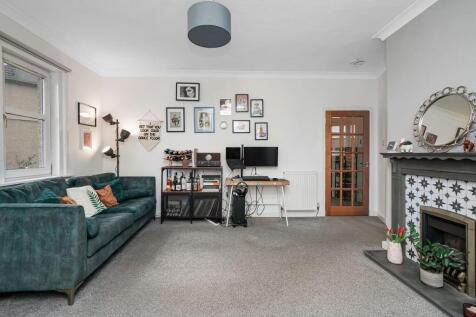 1/5 Sleigh Gardens, Craigentinny, Edinburgh, EH7 6EL