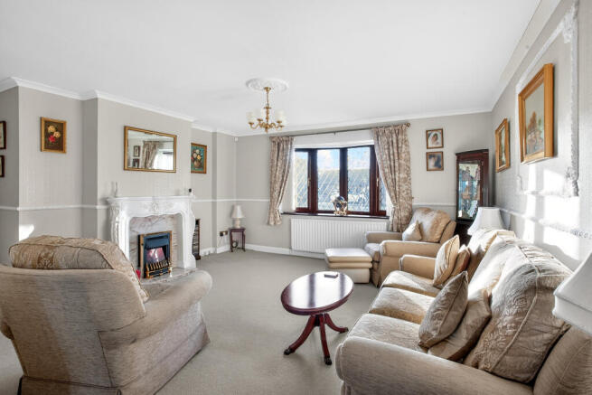 4 bed Detached Bungalow for sale Image 10